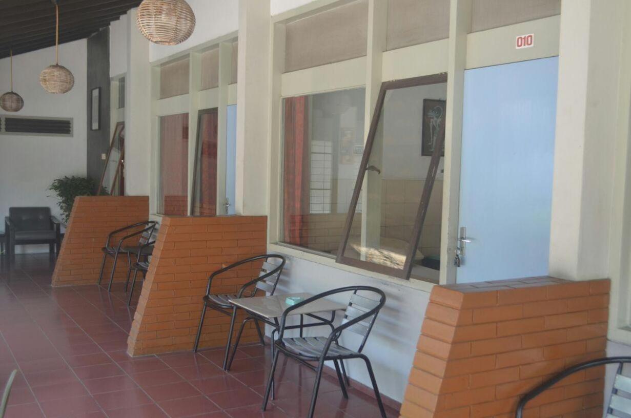 Hotel Aneka Baru Sleman  Eksteriør billede